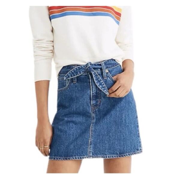 Madewell Jeans Womens Size 26 Rigid Denim Straight Casual Blue Mini Denim Skirt - Picture 1 of 12
